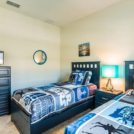 Storey Lake Resort Vacation Townhome - Includes Resort Clubhouse 0753